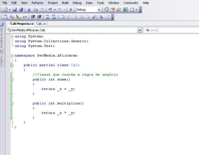 Classe Calc utilizando o conceito de Partial Class contendo os mtodos da classe
