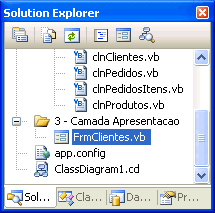 Renomeie-o para FrmClientes.vb